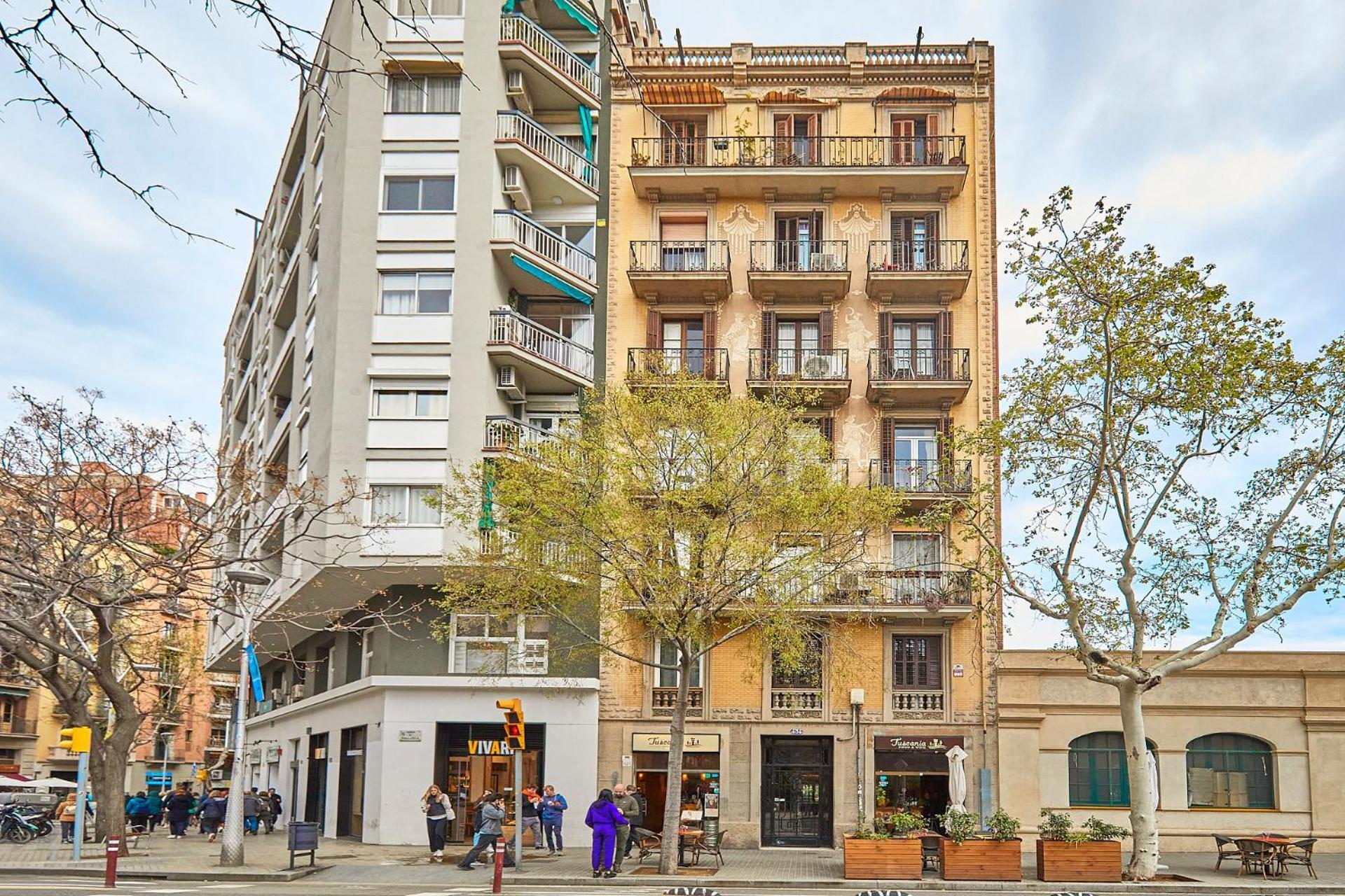 Bbarcelona Sagrada Familia Garden Apartment Exterior foto